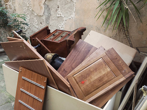 Best Commercial Cleanout Services  in Dekal, IL